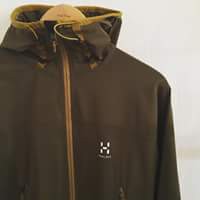 HAGLOFS(ホグロフス)ソフトシェルジャケット