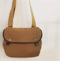 Brady(ブレディ)AVON(エイボン)