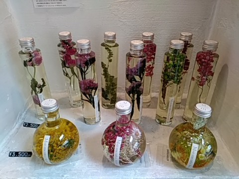 ハーバリウム全在庫です