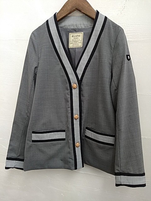 ノーカラージャケット