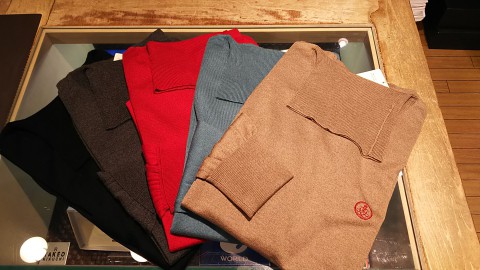 タートルネック。