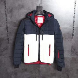 高レベルの保温性MONCLERモンクレール偽物通販 メンズ ダウンジャケット