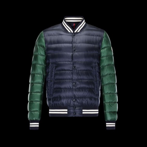 2017秋冬 MONCLER モンクレール ダウンジャケット美品!