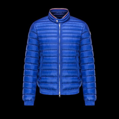 格安!2017秋冬 ダウンジャケット風も通さない多色選択可 MONCLER