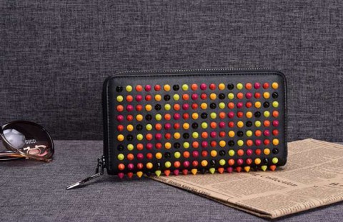 数量限定セールCHRISTIAN LOUBOUTIN ルブタン 財布