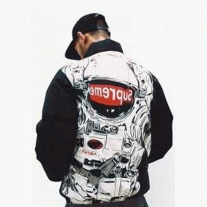 肌触りの気持Chic Supreme Astronaut Puffy Jacket ブルゾン ジャケッ 2色