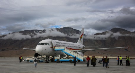 マレーシアからチベットへの旅行