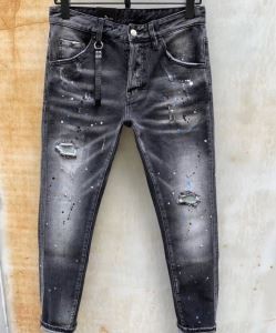 ディースクエアード優しい雰囲気スタイリッシュにDSQUARED2 ジーパンパンツ