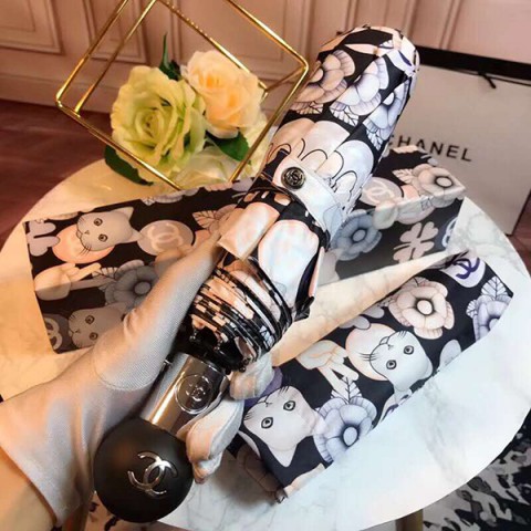 CHANEL 傘 シュプリーム 扇風機 ブランド 人気商品 夏に合う